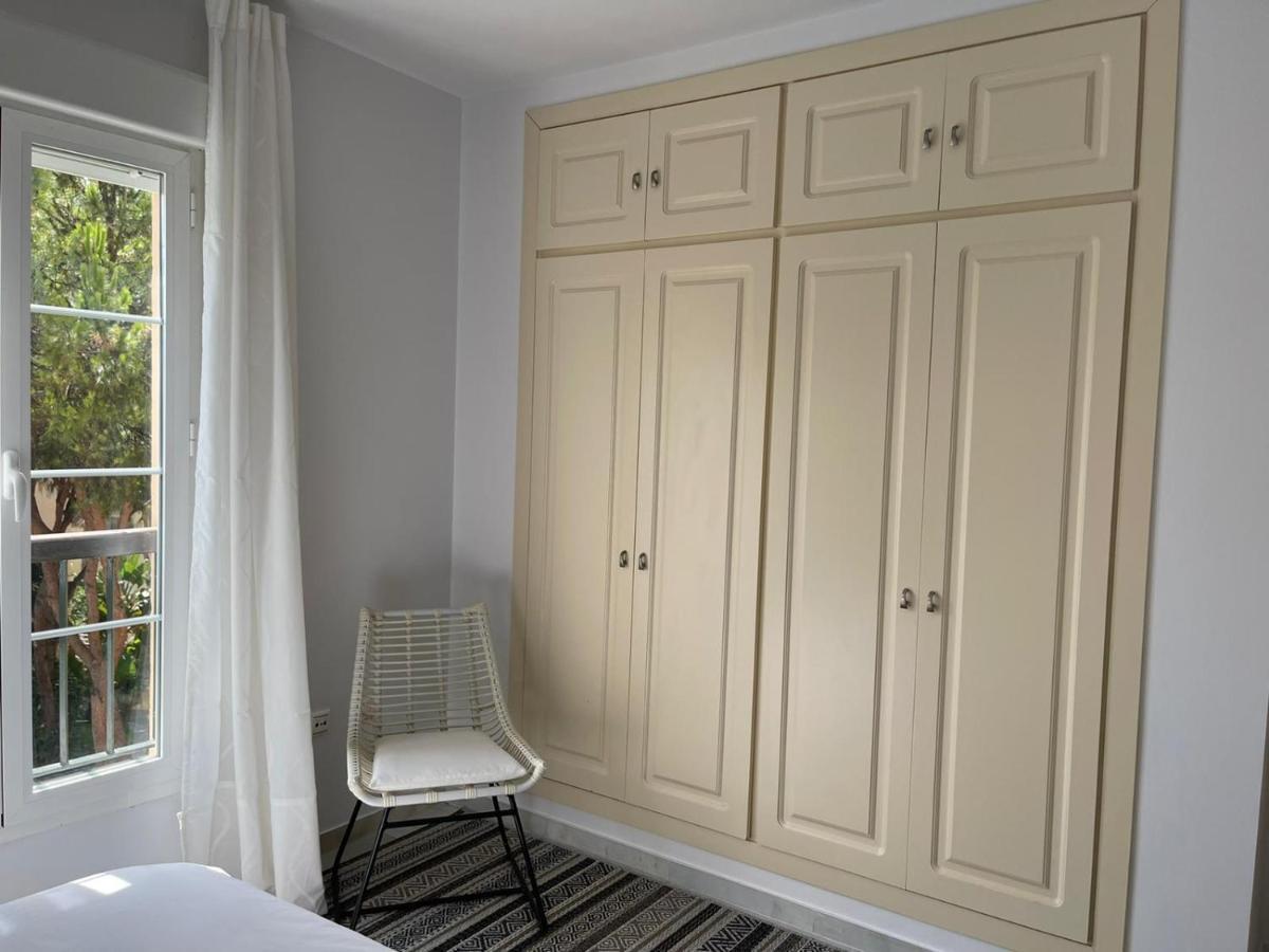 Marbella Playa Residencial Con Piscina Apartman Kültér fotó