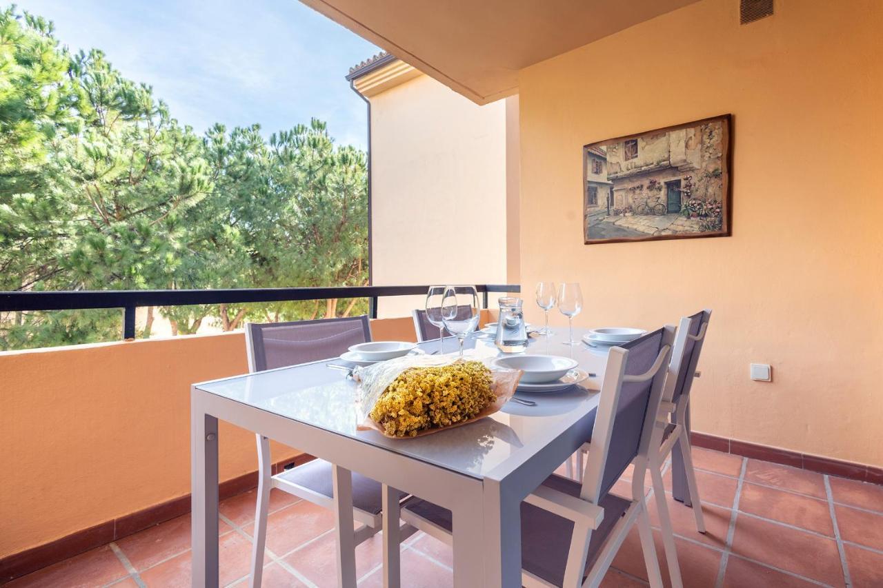 Marbella Playa Residencial Con Piscina Apartman Kültér fotó