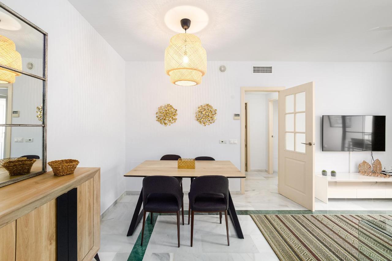 Marbella Playa Residencial Con Piscina Apartman Kültér fotó