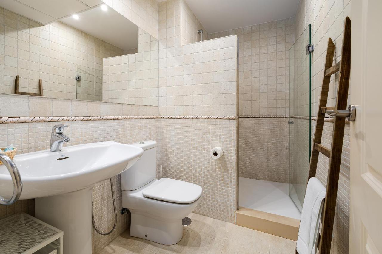 Marbella Playa Residencial Con Piscina Apartman Kültér fotó
