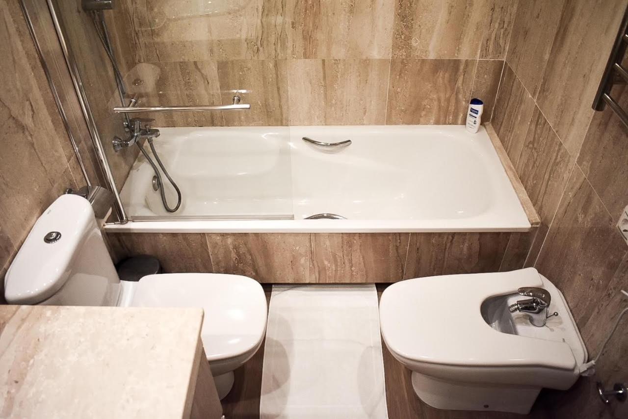Marbella Playa Residencial Con Piscina Apartman Kültér fotó